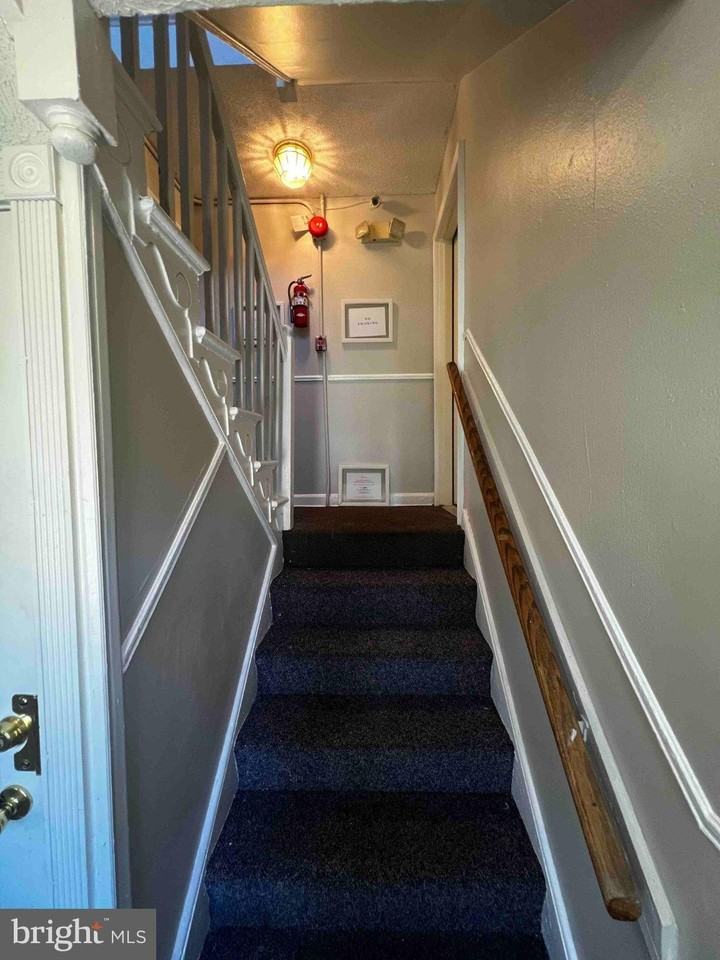 3212 28th St Se #D - Photo 2 of 10