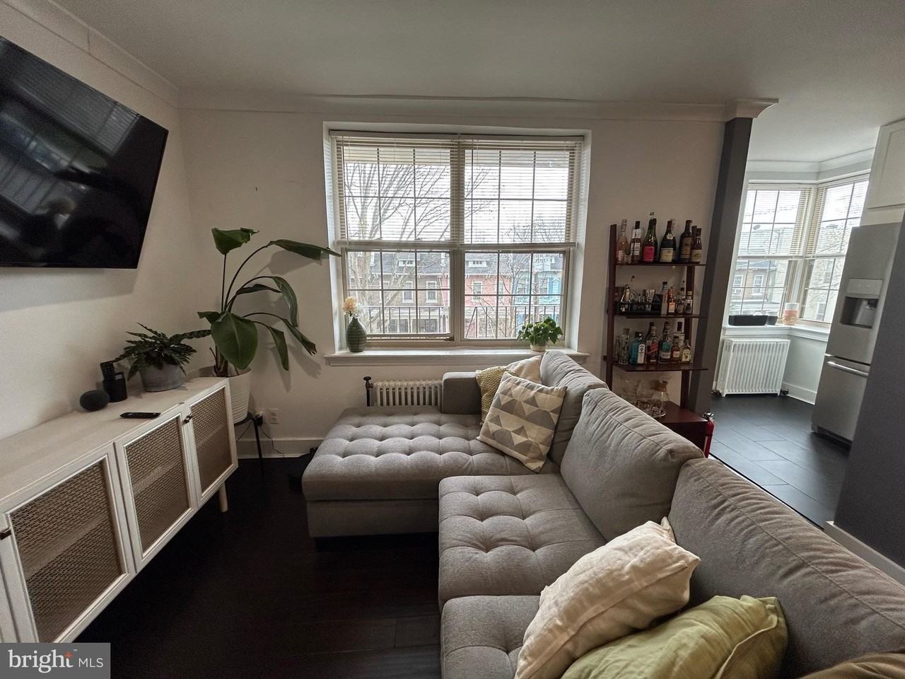 939 Longfellow St Nw #203 - Photo 4 of 25