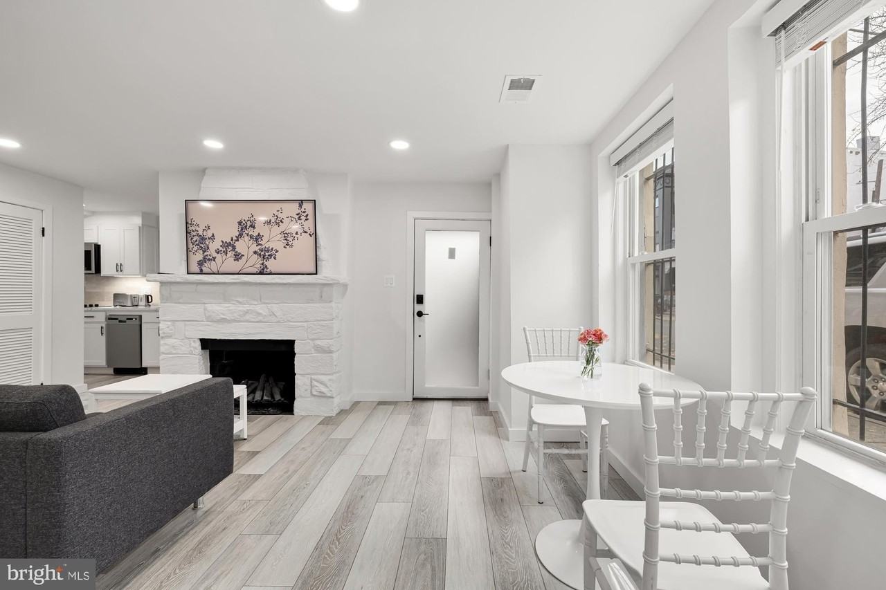 1821 19th St Nw #2 - Photo 6 of 24