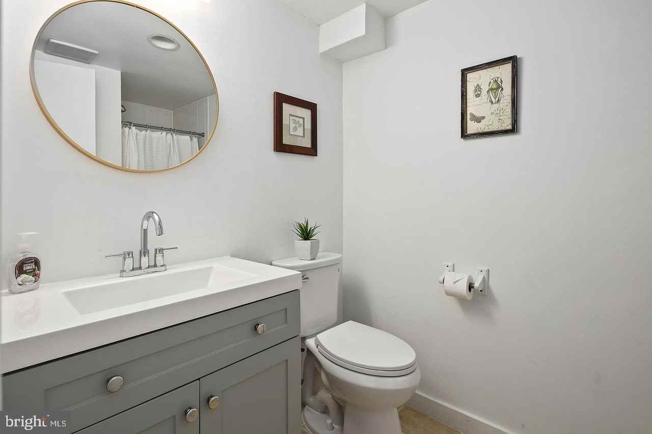 645 Q St Nw - Photo 5 of 9