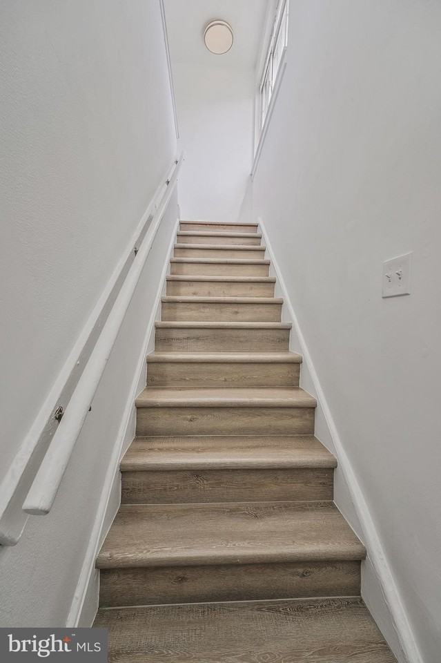 1244 Savannah Pl Se Unit B - Photo 3 of 28