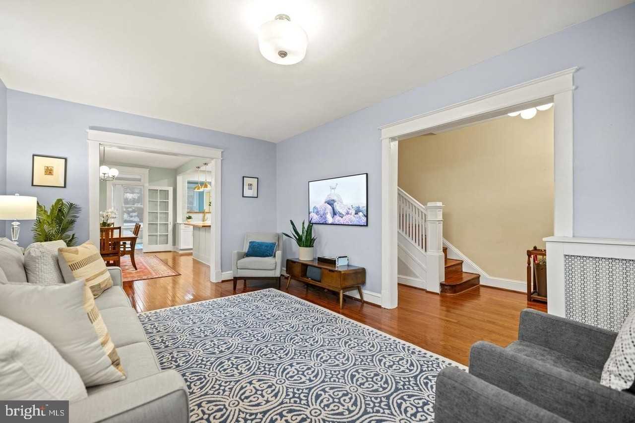 637 Allison St Nw - Photo 2 of 25