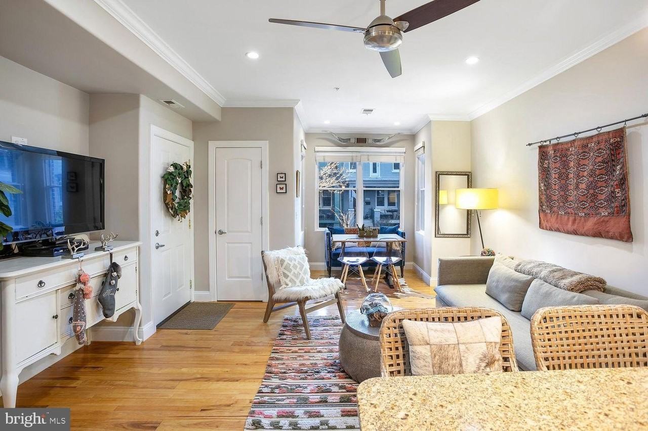 2650 15th St Nw Apt 2 - Photo 3 of 25