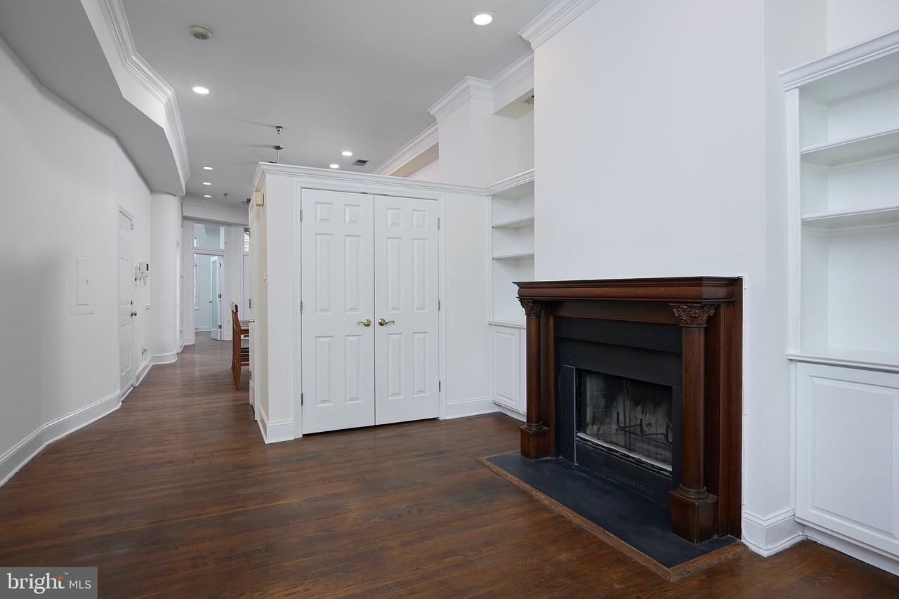 1702 Q St Nw Apt 2 - Photo 4 of 31