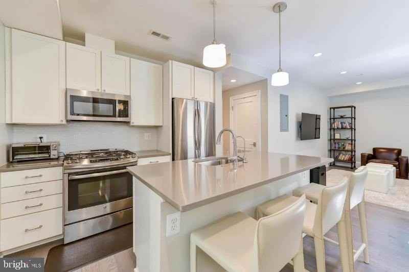 3921 Fulton St Nw #5