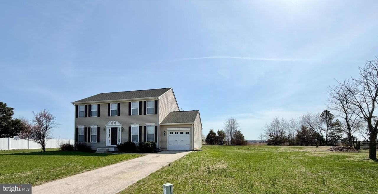 197 Glenhurst Dr - Photo 2 of 32