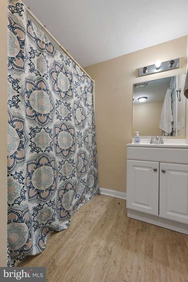 128 E Camden Wyoming Ave Unit A - Photo 5 of 10