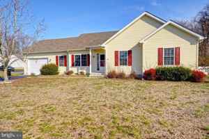 featured image of 110 Fox Dale Rd