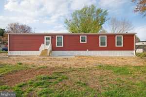 featured image of 161 Carnation Dr #76