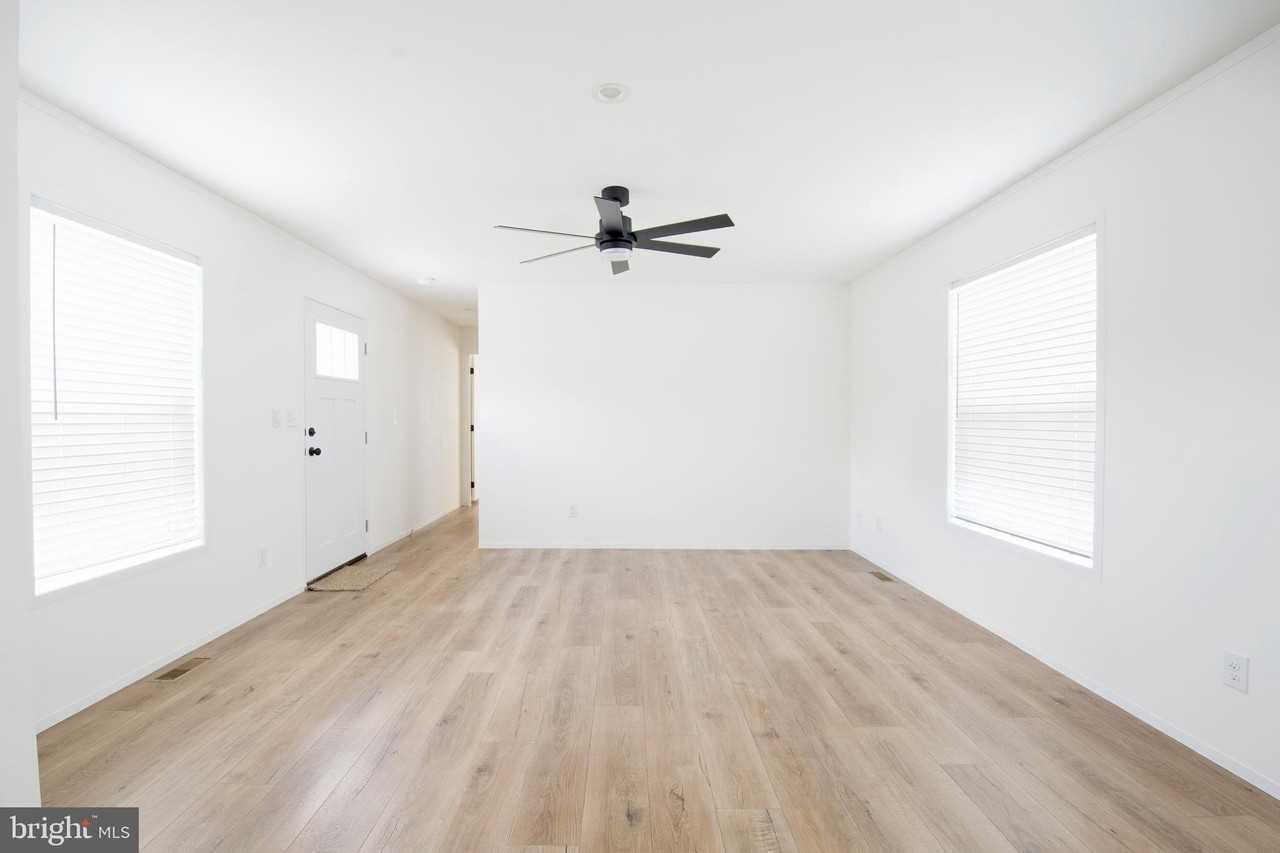 161 Carnation Dr Unit 76 - Photo 6 of 22