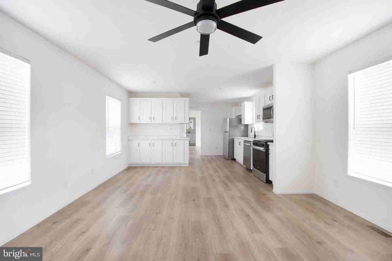 161 Carnation Dr Unit 76 - Photo 7 of 22