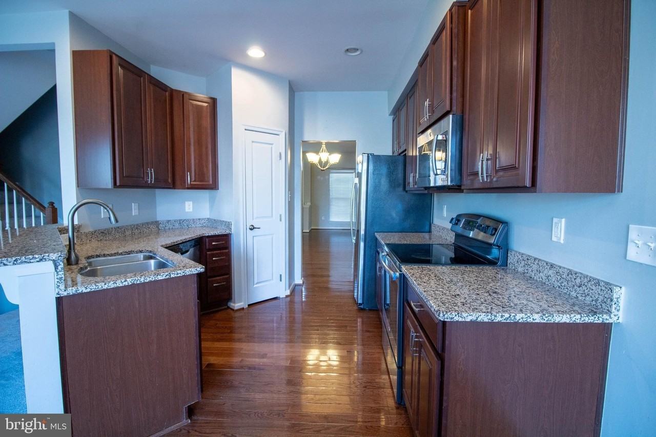 143 Margaretta Dr - Photo 5 of 21