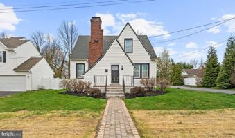 featured image of 5 Woodrow Ave