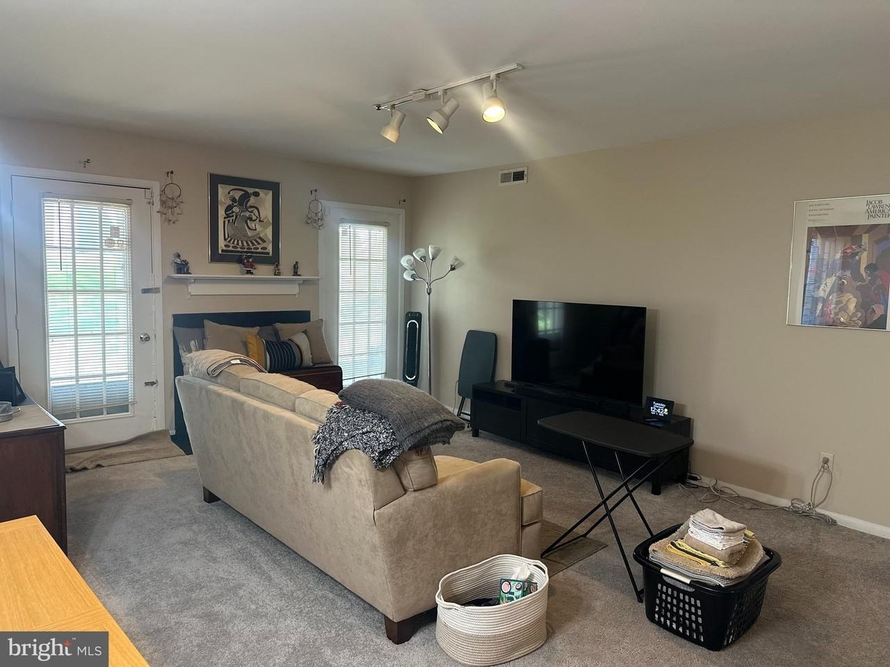 2404 Creekside Dr Unit 52 - Photo 7 of 18