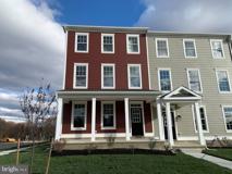 872 Mapleton Ave - Photo 1 of 1