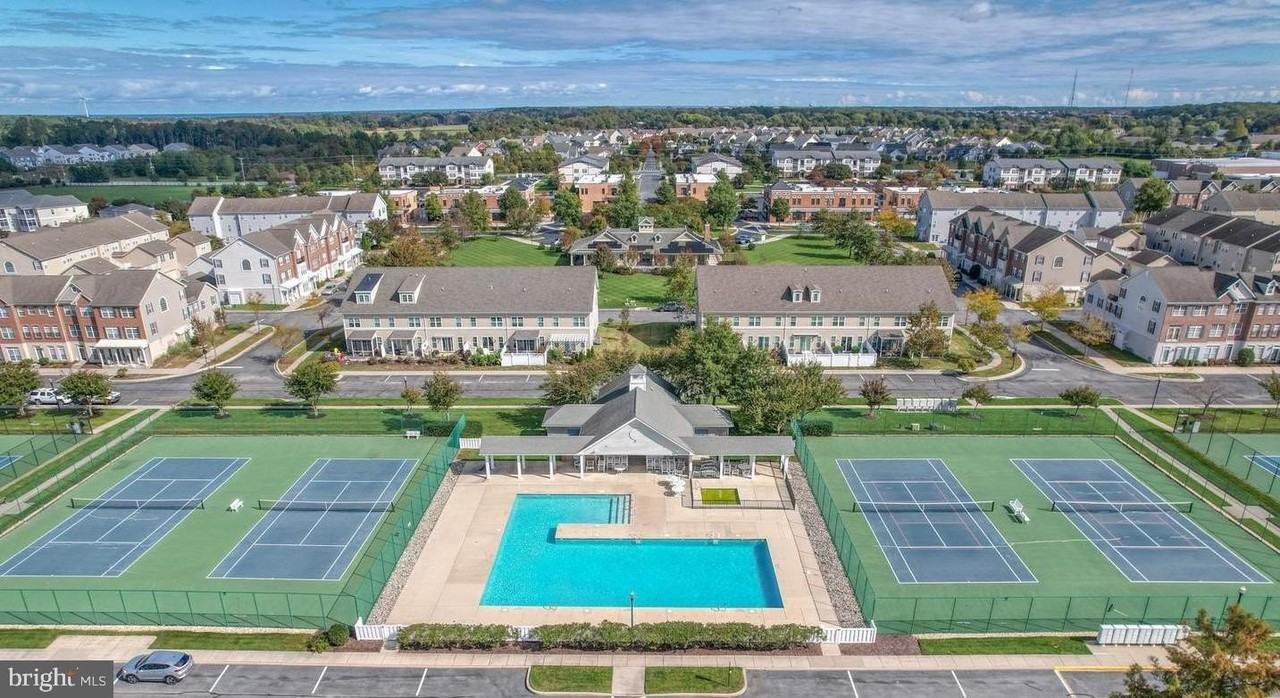 33130 N Village Loop Unit 3102 - Photo 2 of 2