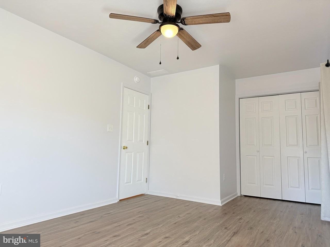 400 Franklin St - Photo 4 of 10