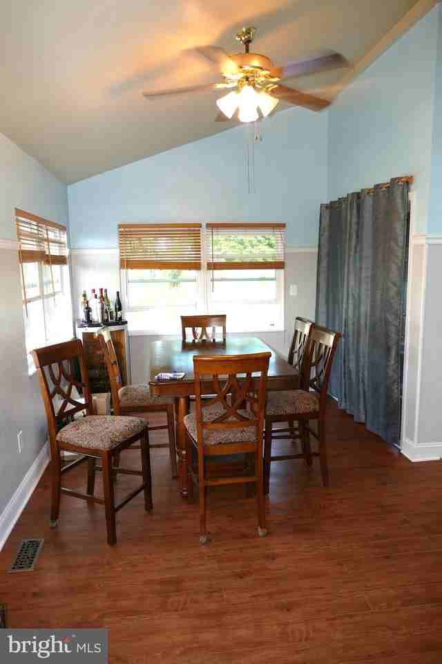 7519-A Rock Creek Way - Photo 6 of 21