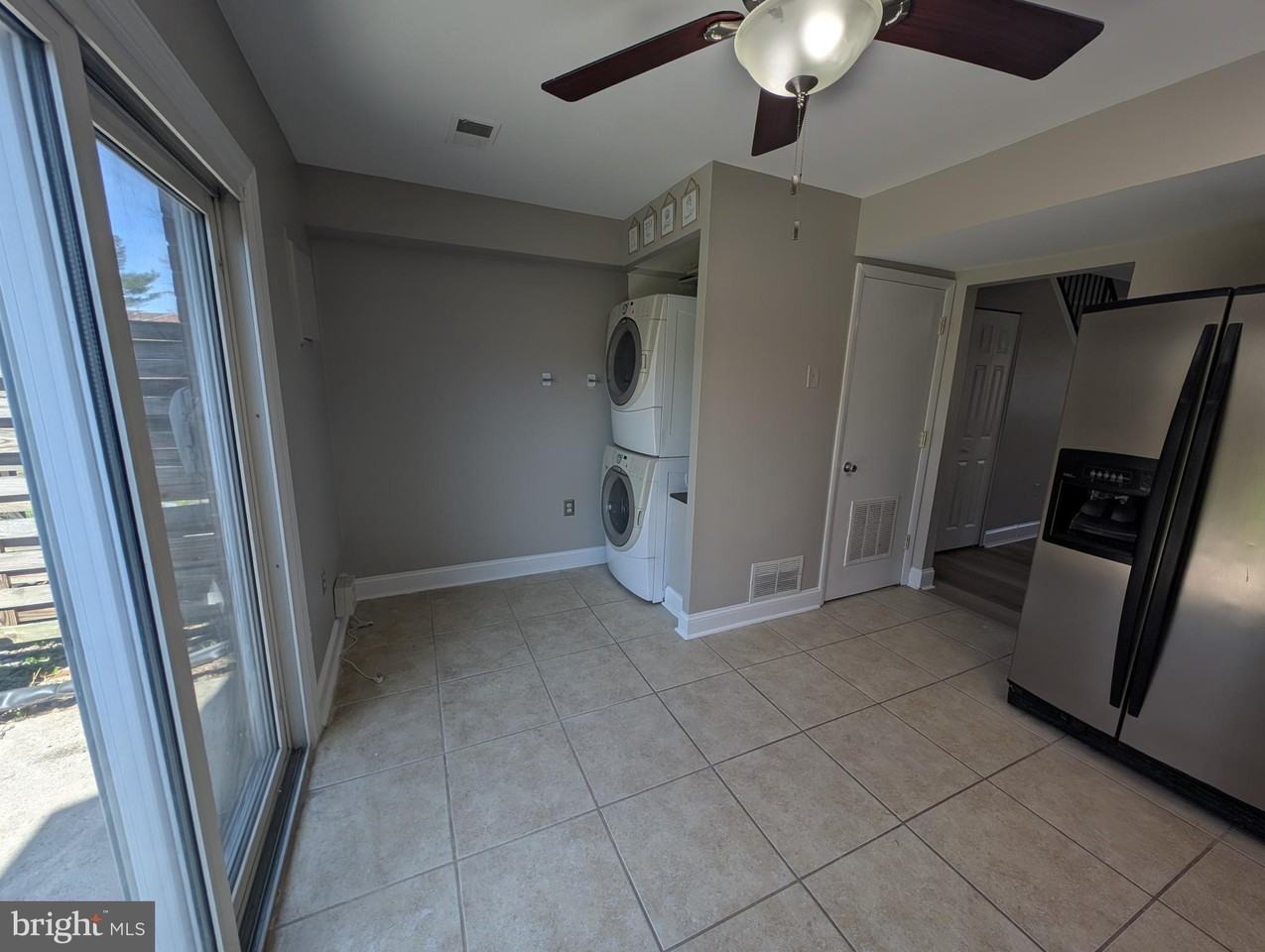 8435 Norwood Dr - Photo 7 of 37