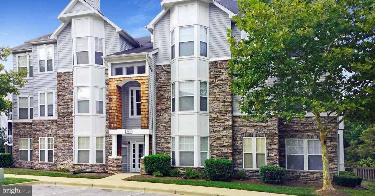 3511 Piney Woods Pl #C104