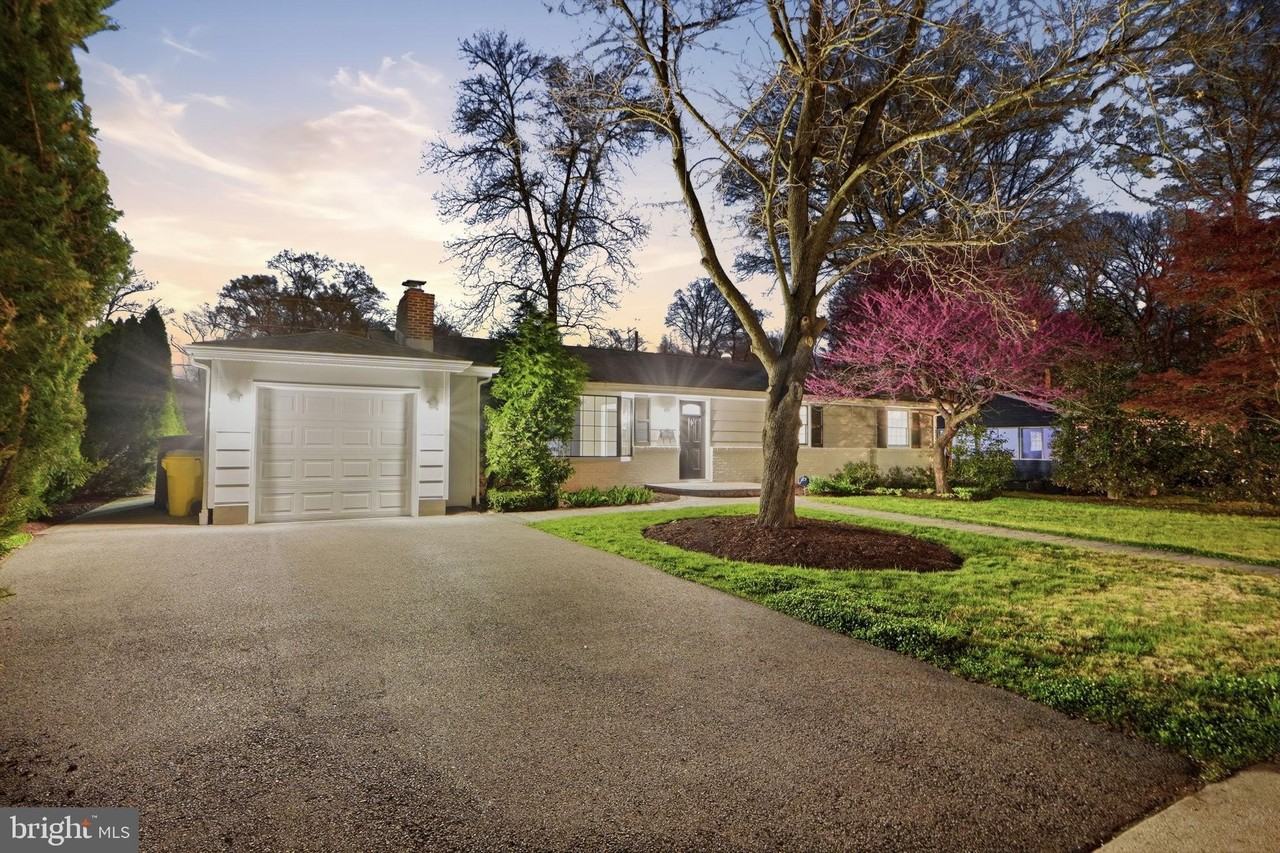 808 Cottonwood Dr - Photo 2 of 48