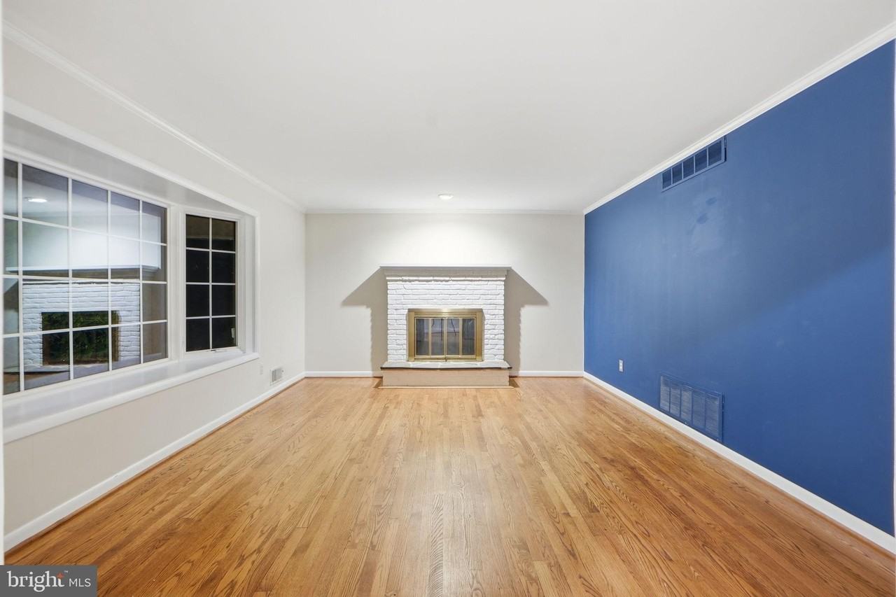 808 Cottonwood Dr - Photo 3 of 48