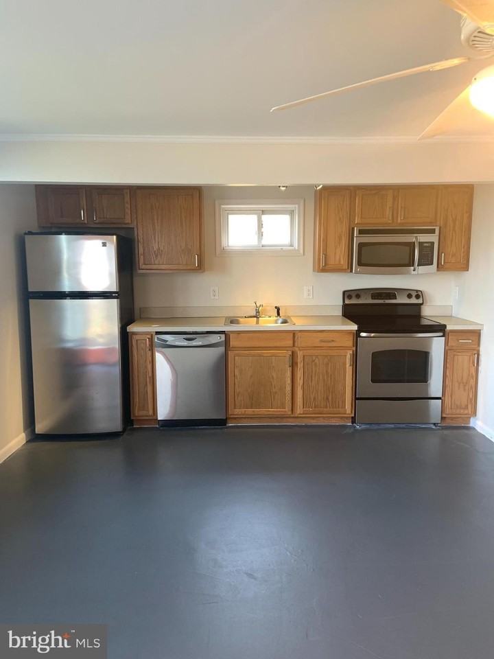 1072 RIVER BAY ROAD unit: Basement - Photo 5 of 11