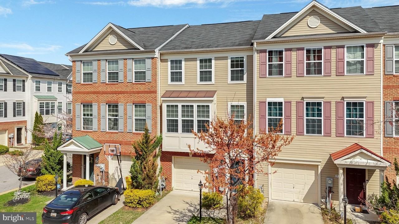 7705 Sentry Ter - Photo 3 of 42