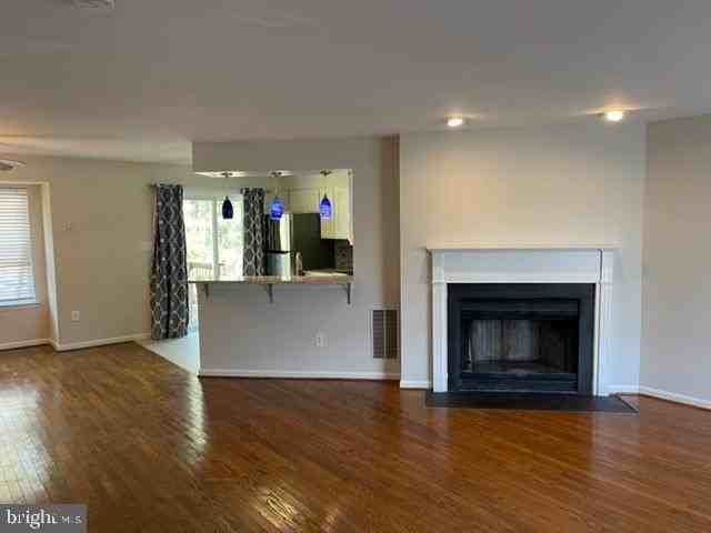 216 Pinecove Ave - Photo 6 of 17