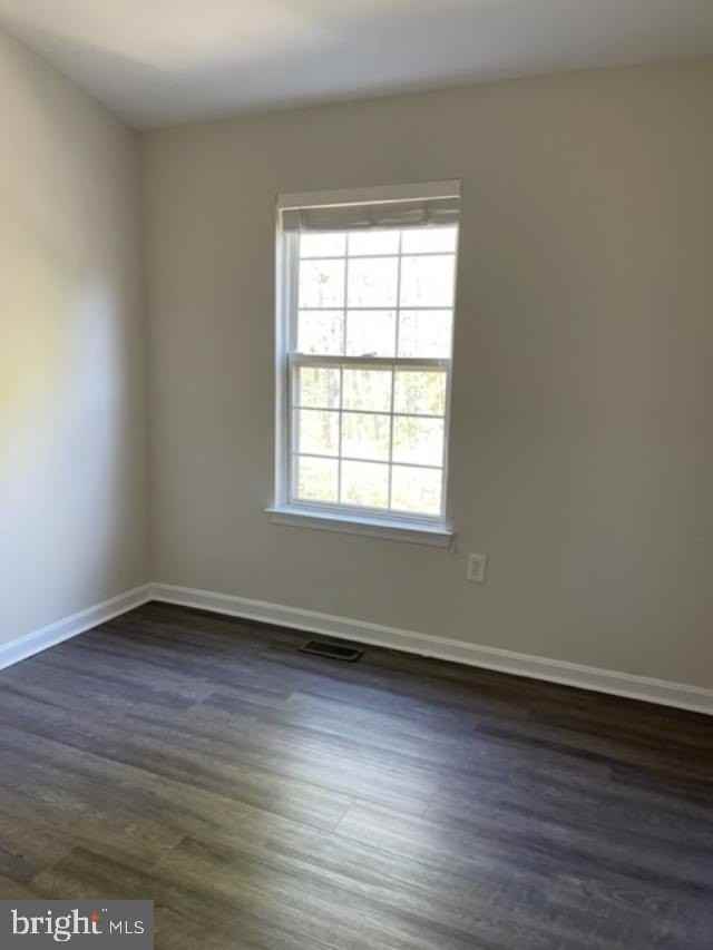 216 Pinecove Ave - Photo 7 of 17