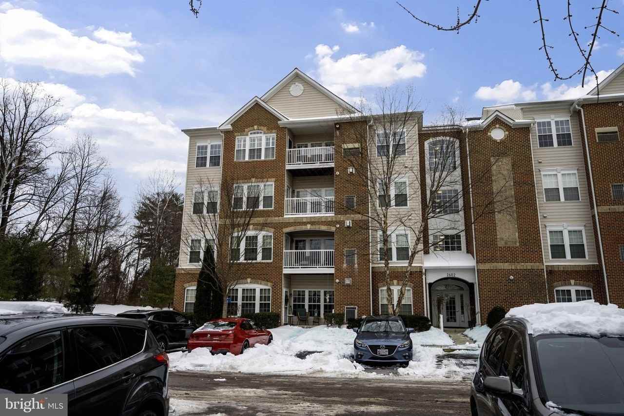 2602 Clarion Ct Apt 404 - Photo 2 of 38