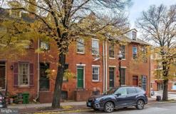 825 S Charles St - Photo 1 of 1