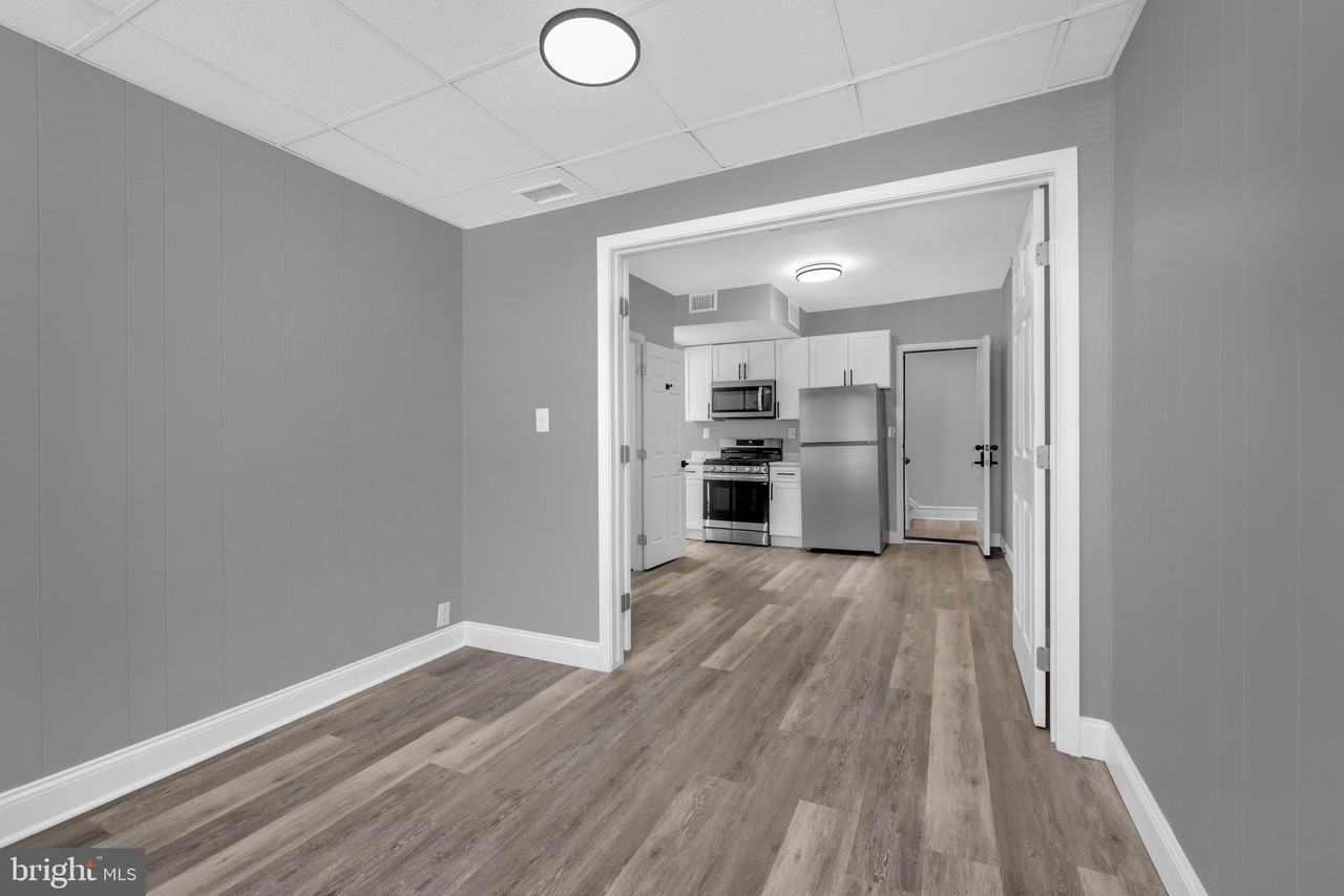1725 Hollins St #3 - Photo 4 of 14