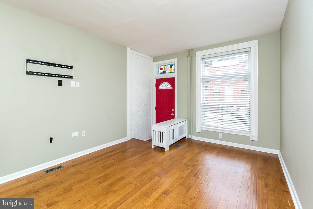 1315 Webster St - Photo 5 of 29