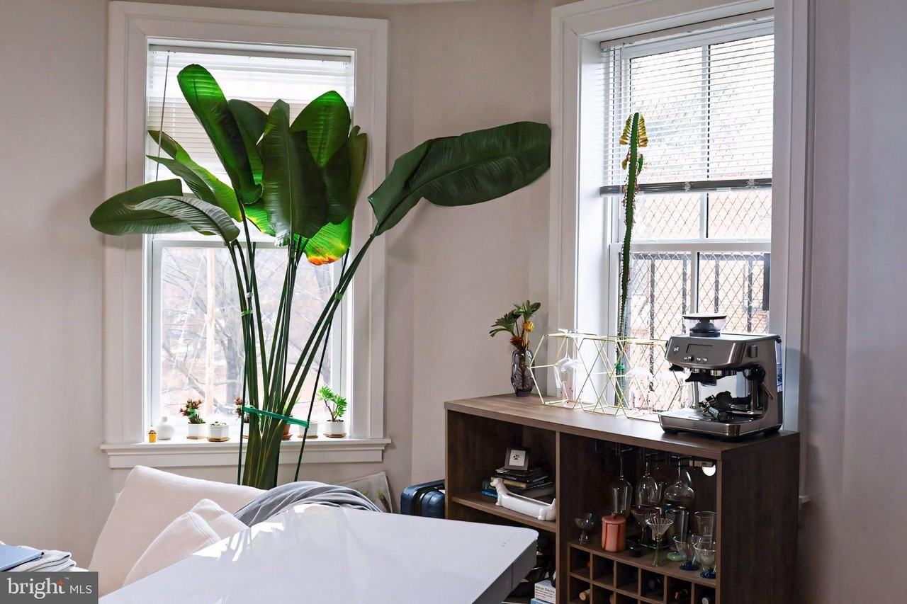 1734 Bolton St Apt 3r - Photo 6 of 38