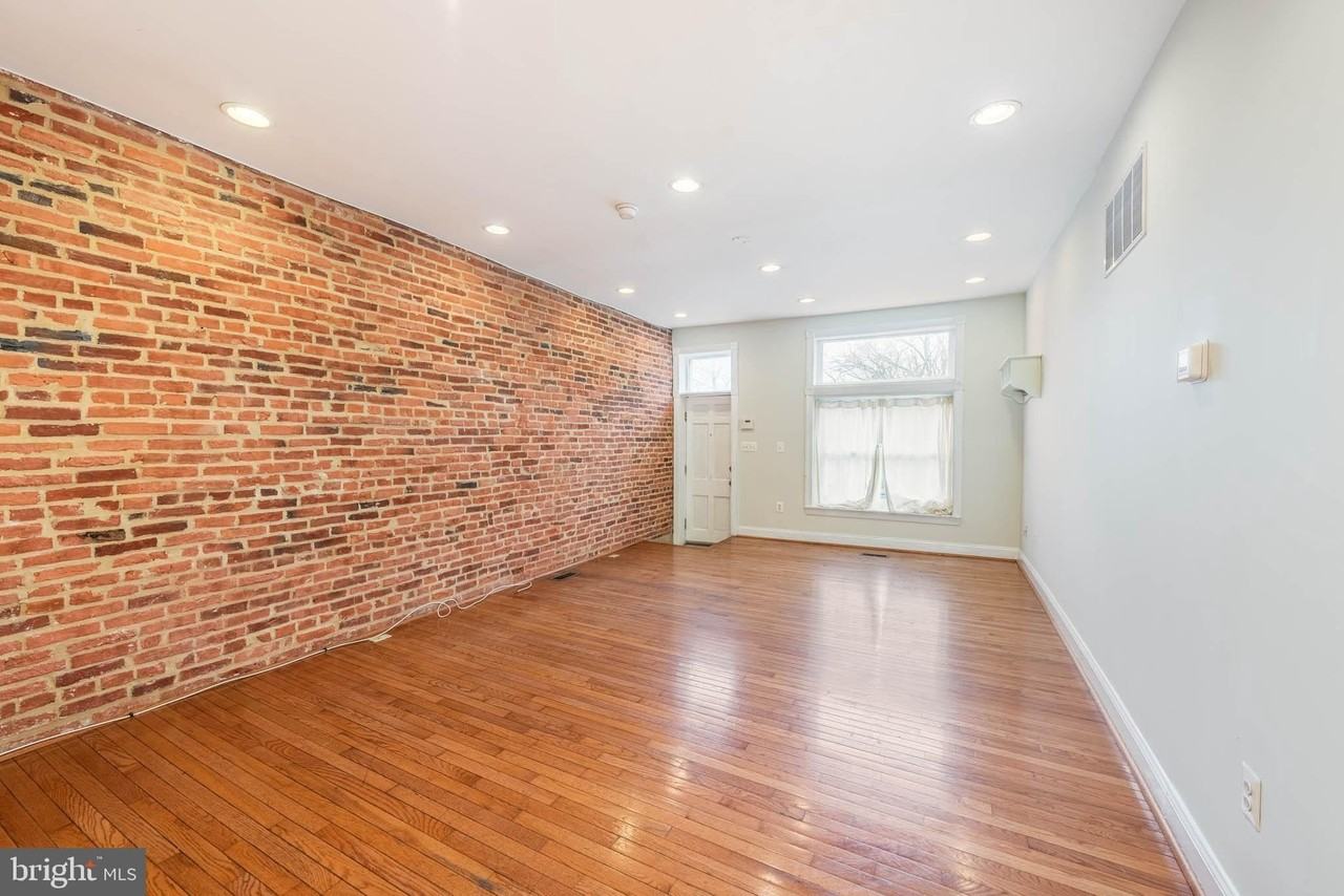 2809 Eastern Ave - Photo 3 of 30