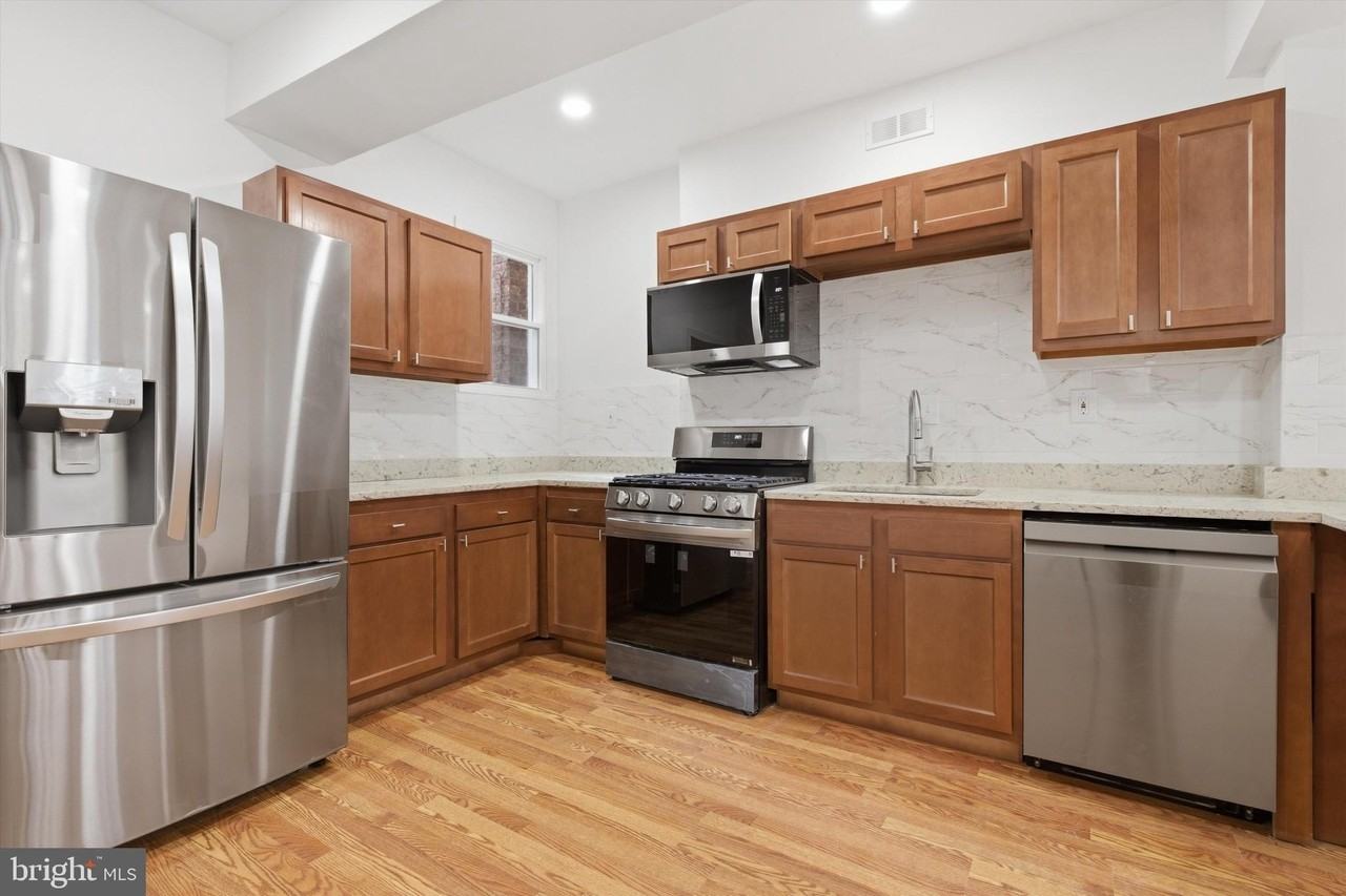 3126 Remington Ave - Photo 5 of 17