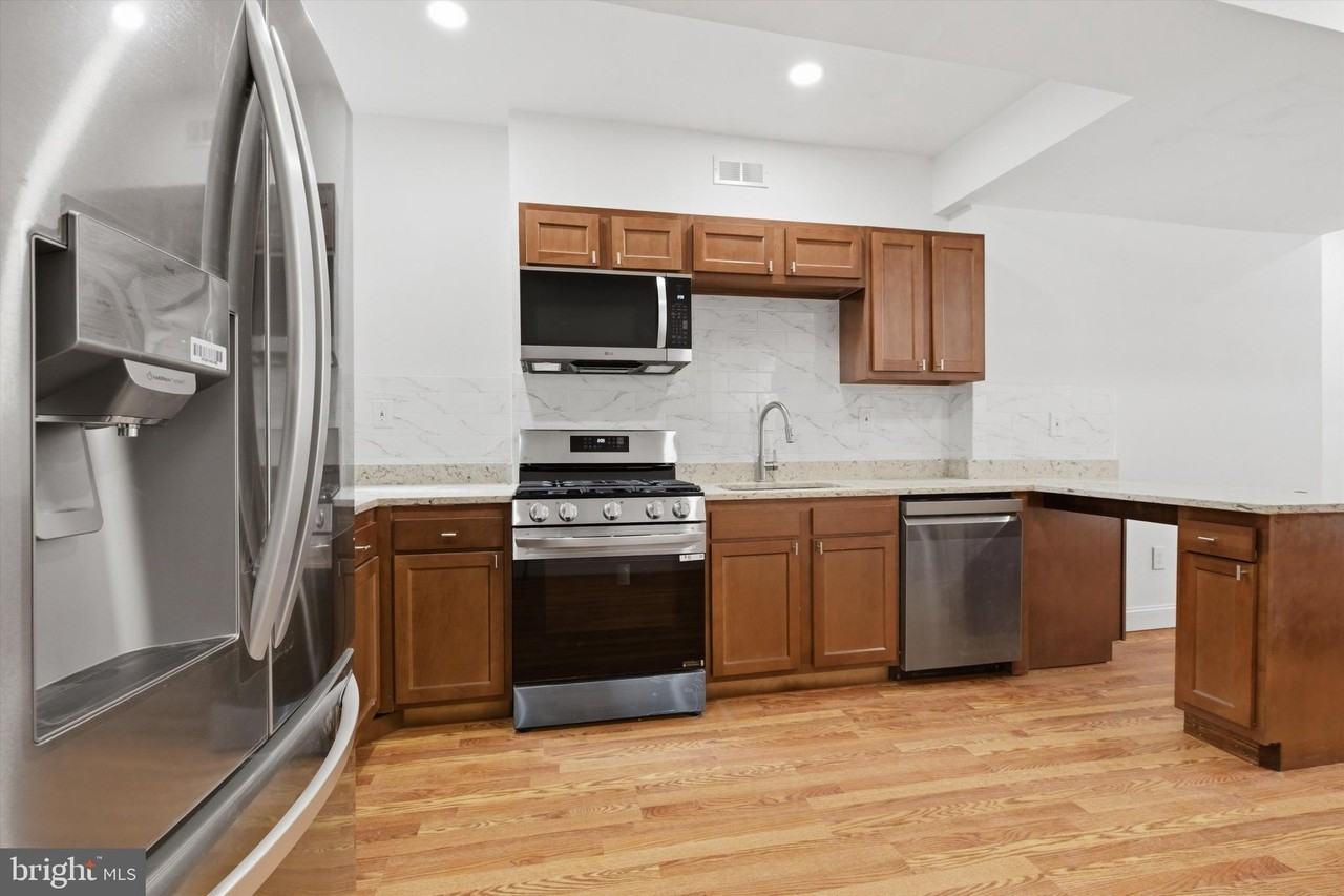 3126 Remington Ave - Photo 6 of 17