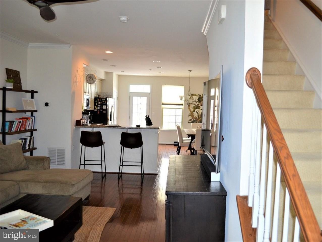 1728 Lantern Mews - Photo 5 of 13