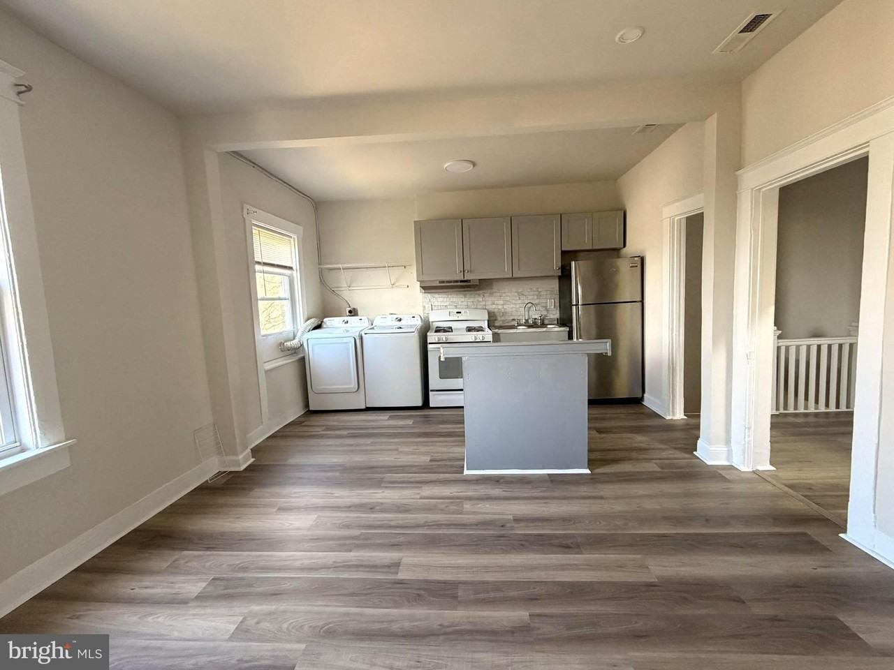 2604 Park Heights Ter Unit 2 - Photo 5 of 18