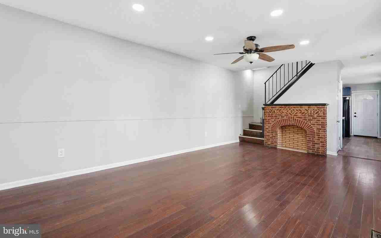 212 N Streeper St - Photo 6 of 33