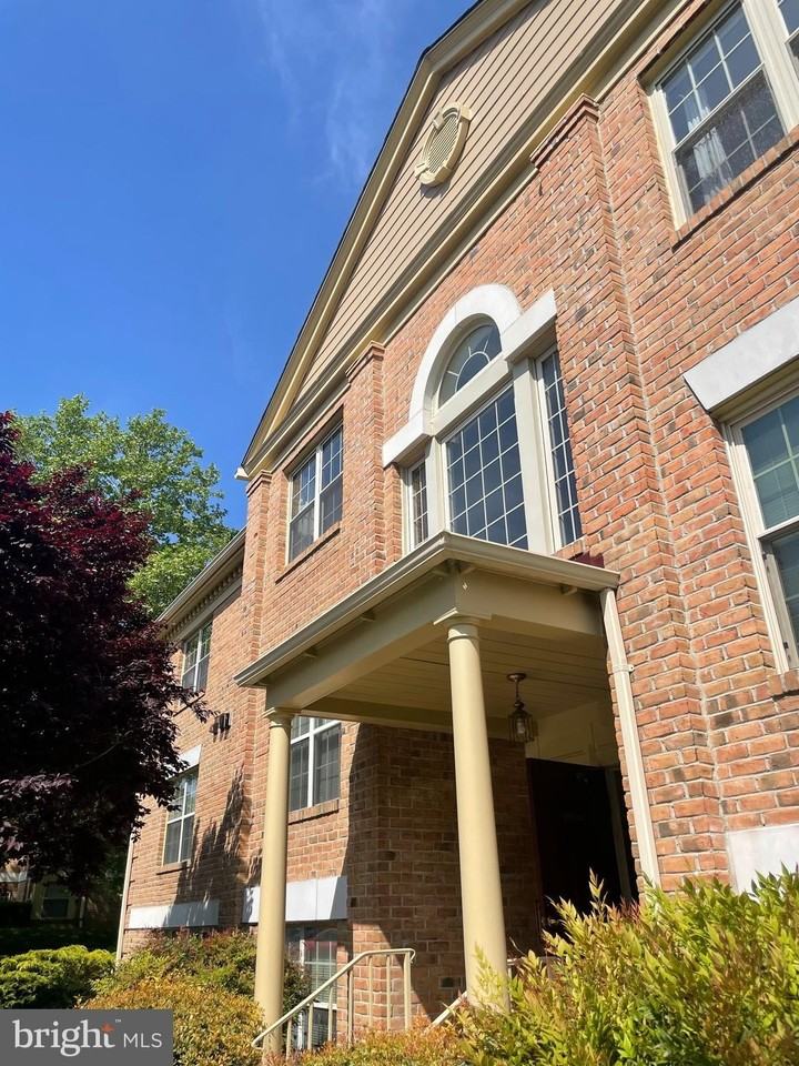 12 Rainflower Path Unit 104 - Photo 2 of 20