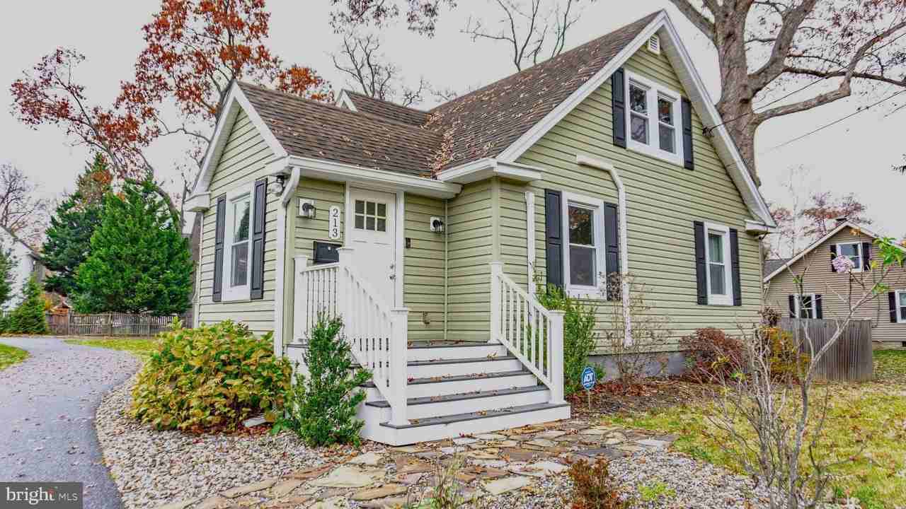 213 E Chatsworth Ave - Photo 2 of 23