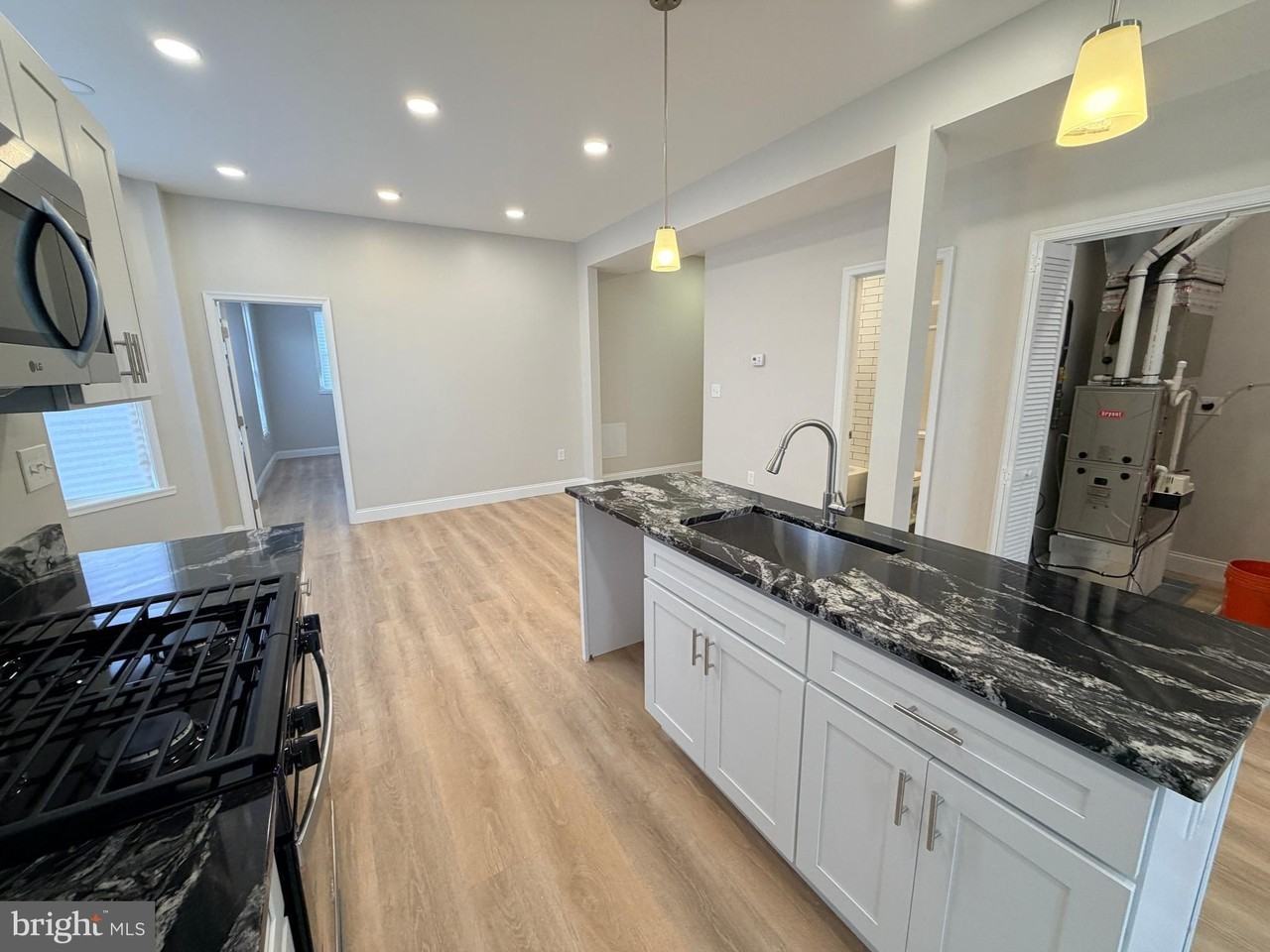 3 E Overlea Ave Apt 2 - Photo 7 of 24