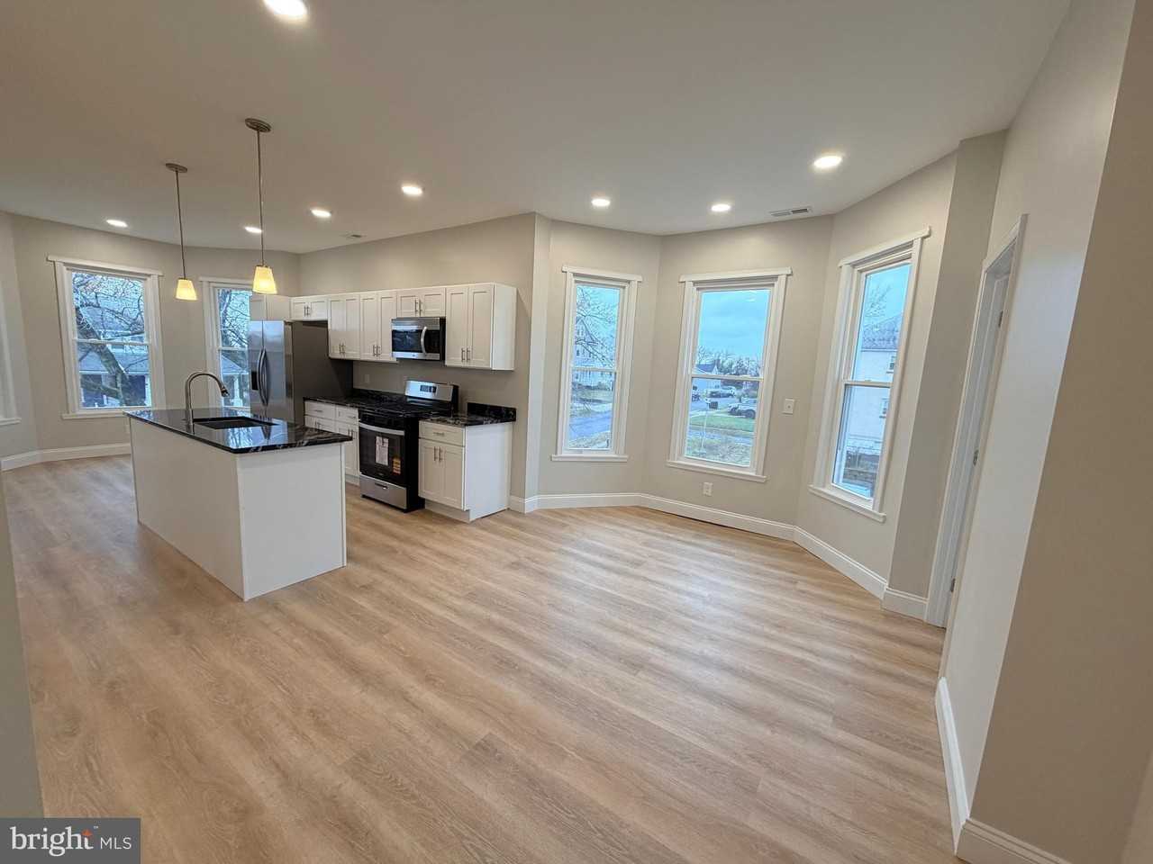 3 E Overlea Ave Apt 3 - Photo 4 of 31