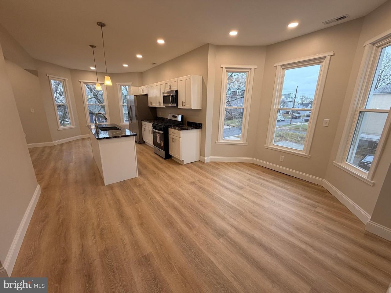 3 E Overlea Ave Apt 3 - Photo 5 of 31