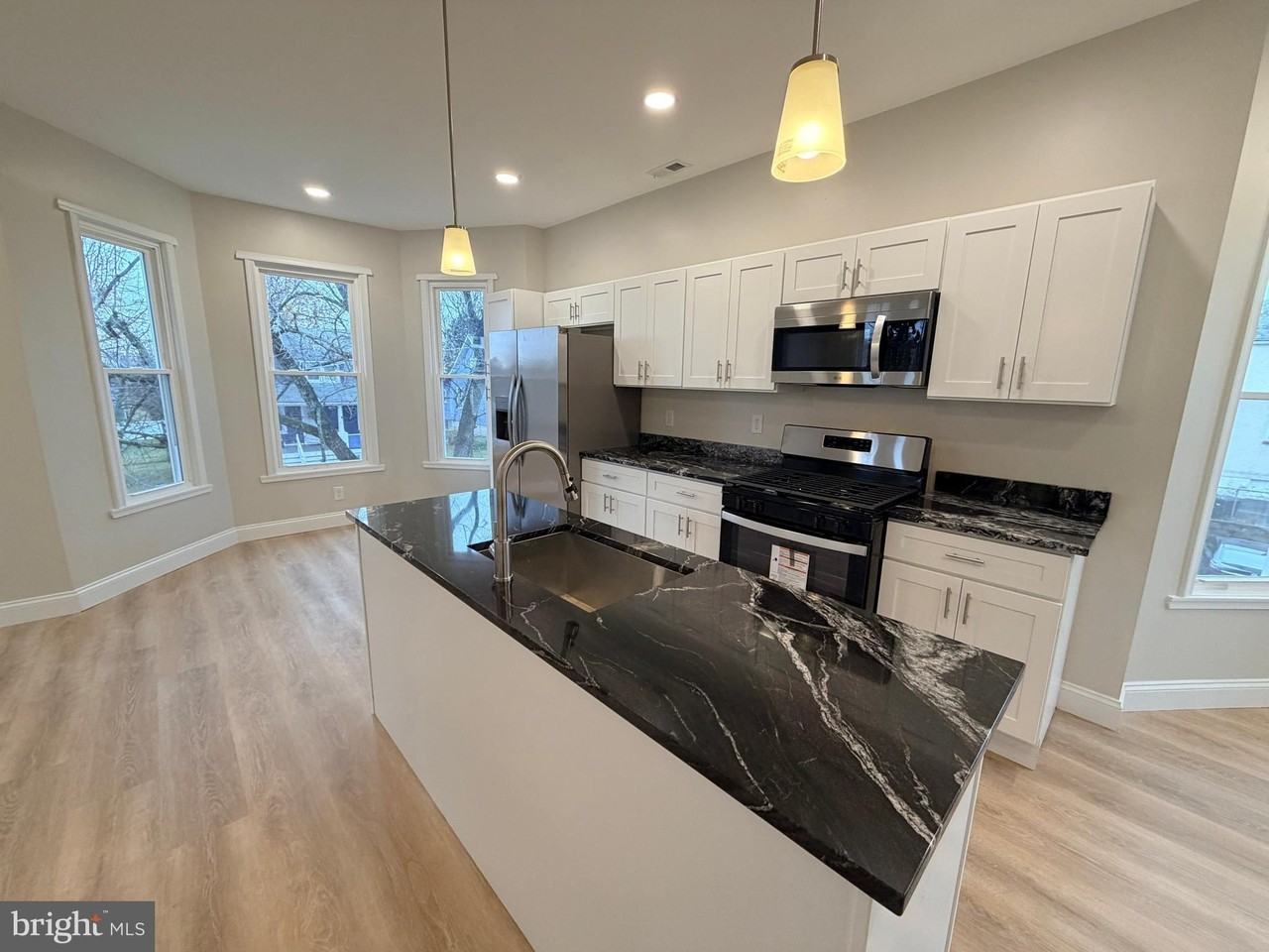 3 E Overlea Ave Apt 3 - Photo 6 of 31