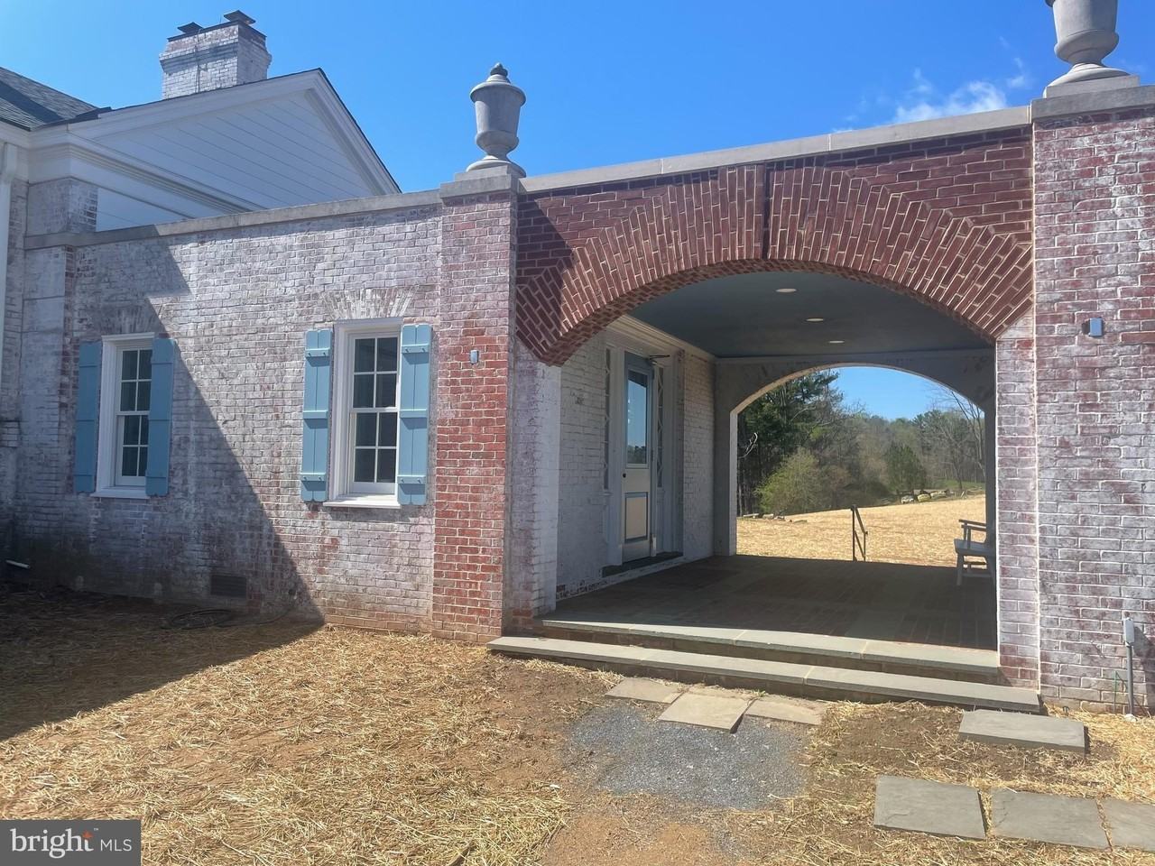 2601 Butler Rd - Photo 5 of 50