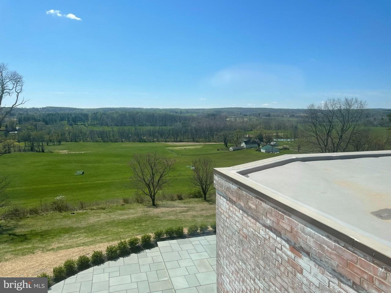 2601 Butler Rd - Photo 6 of 50