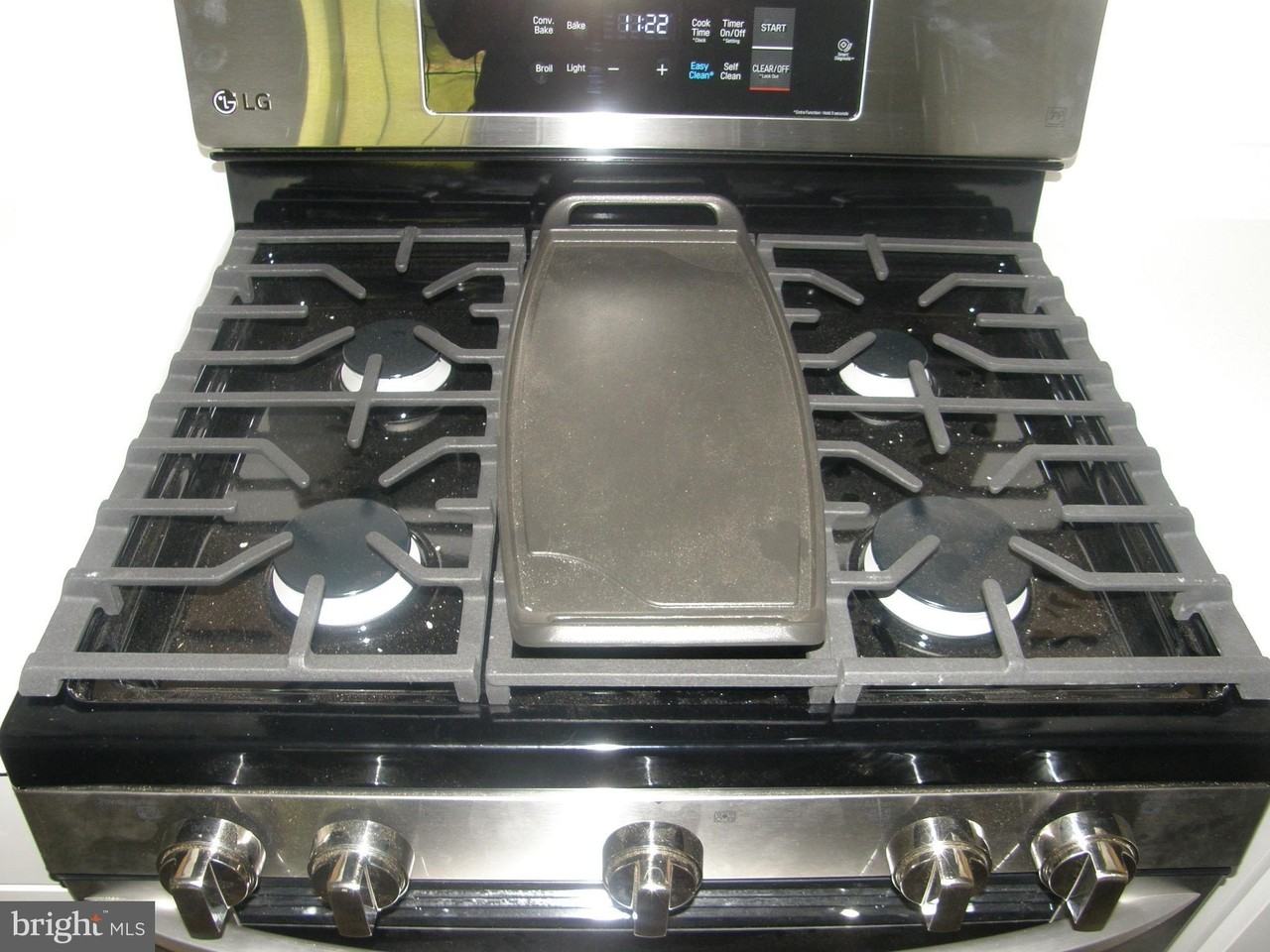 12466 Saddle Ln - Photo 6 of 32